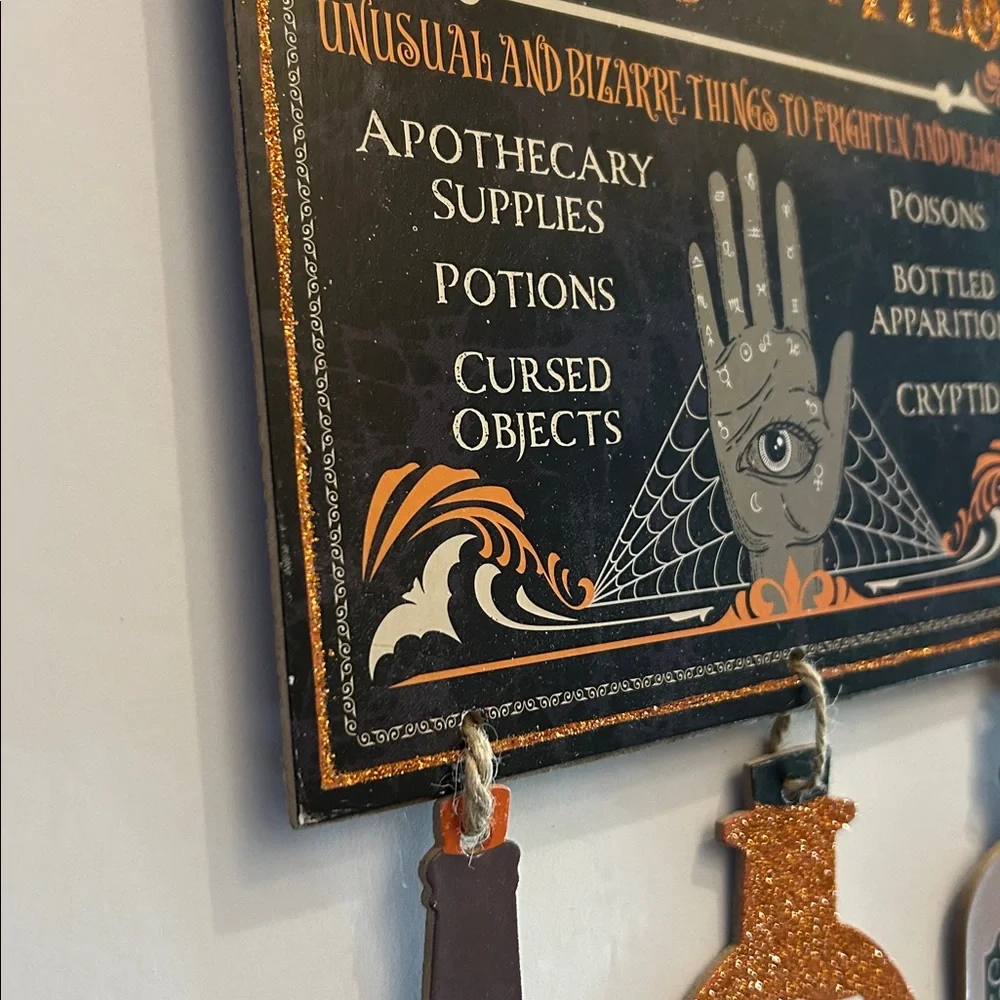 Halloween Oddities and Curiosities Wall Decor NEW fall decor - Picture 9 of 9